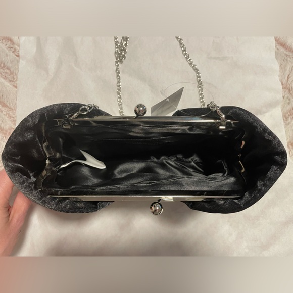 Black clutch from  the Windsor Store. - Picture 7 of 7